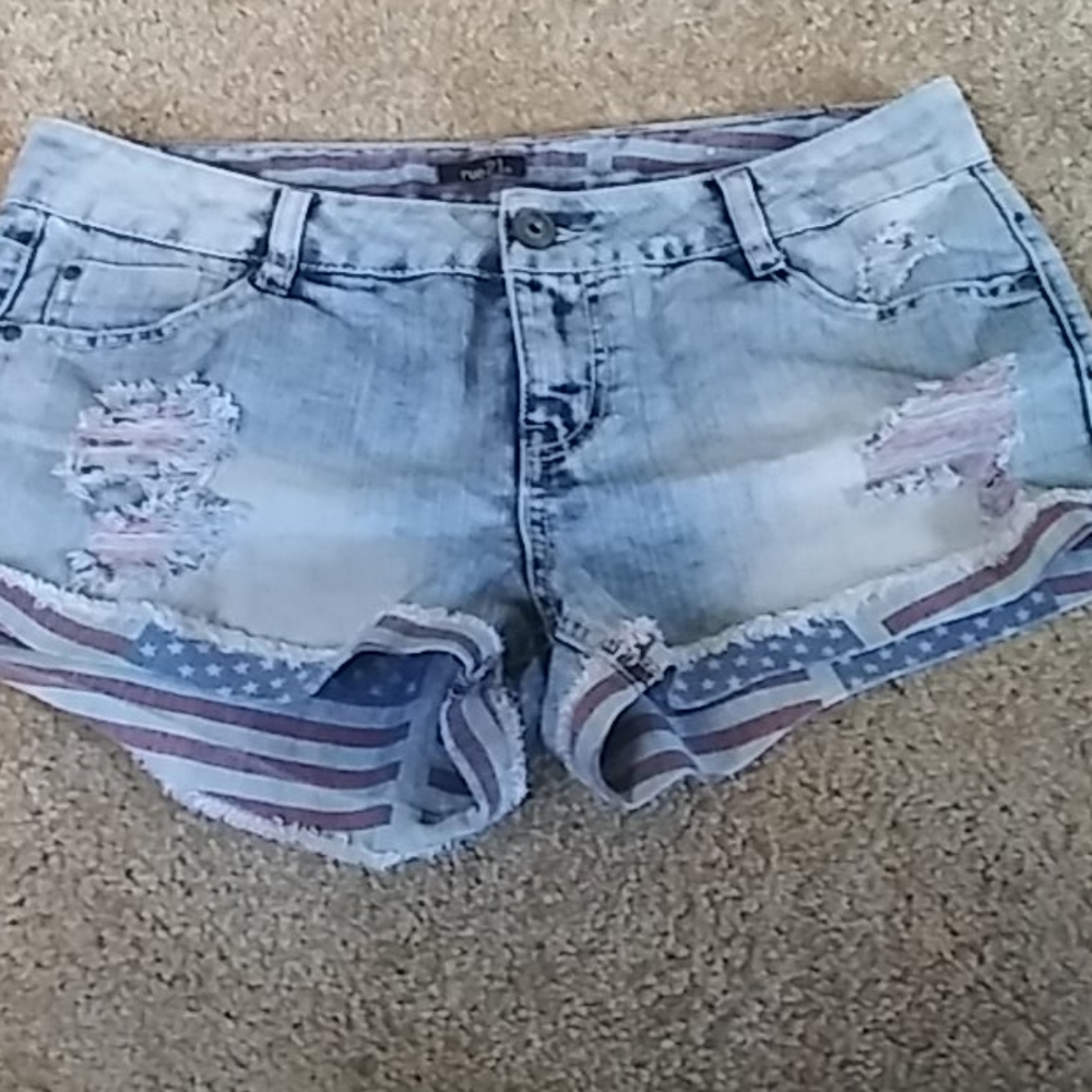 American flag distressed denim shorts